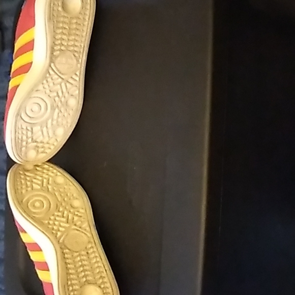 Adidas Spezial Shirley Red Yellow Blue Size 7.5 - Picture 6 of 6